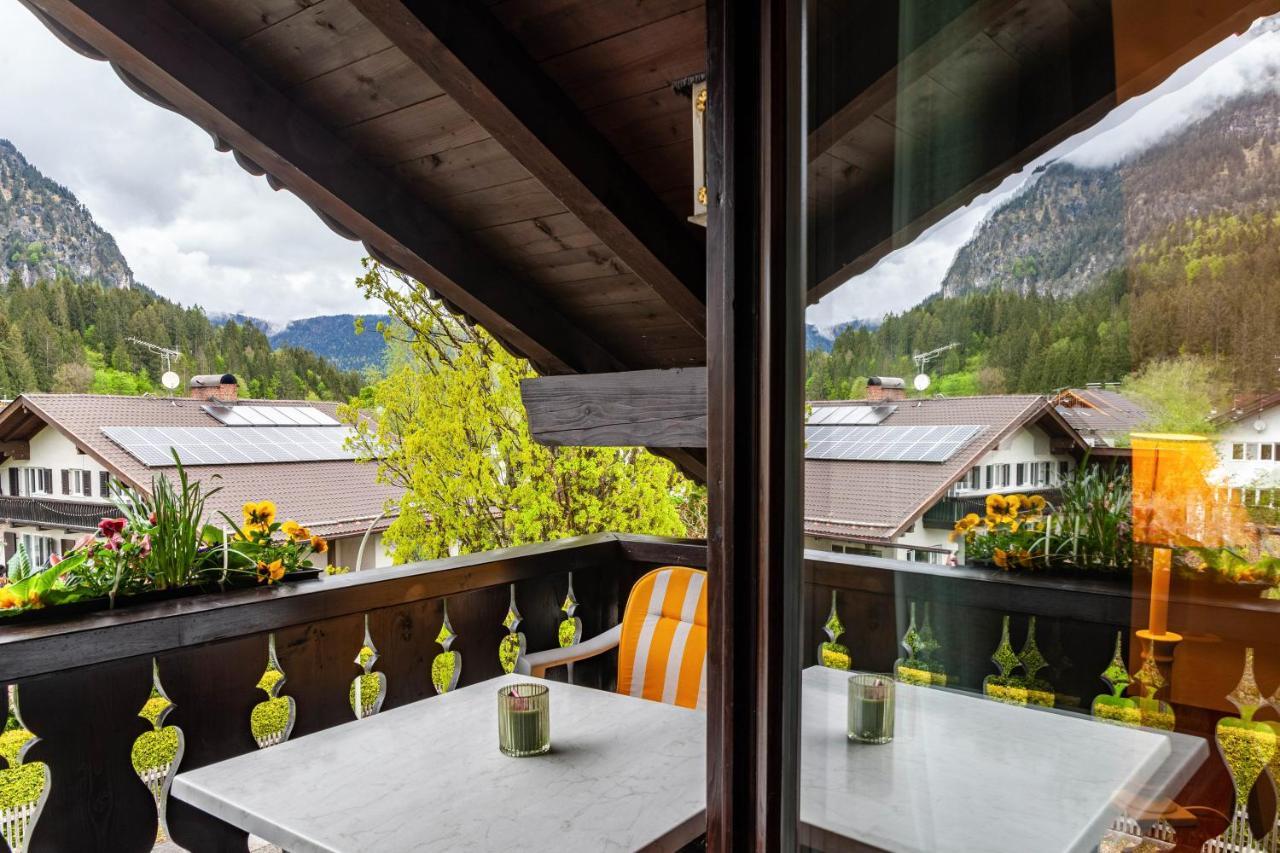 Aurikel Lägenhet Garmisch-Partenkirchen Exteriör bild